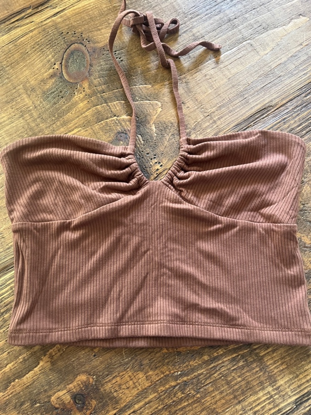Wilfred Ribbed Halter Crop Top in Rust Brown